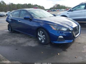  Salvage Nissan Altima