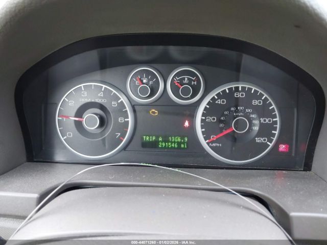 Ford Fusion Se Image 4