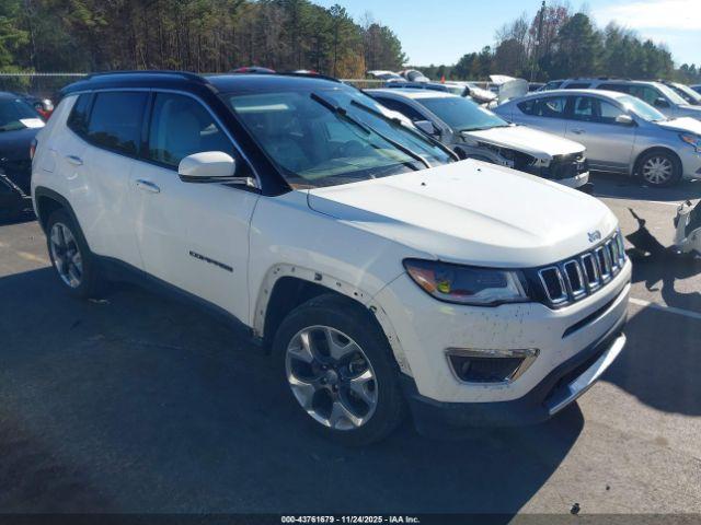  Salvage Jeep Compass