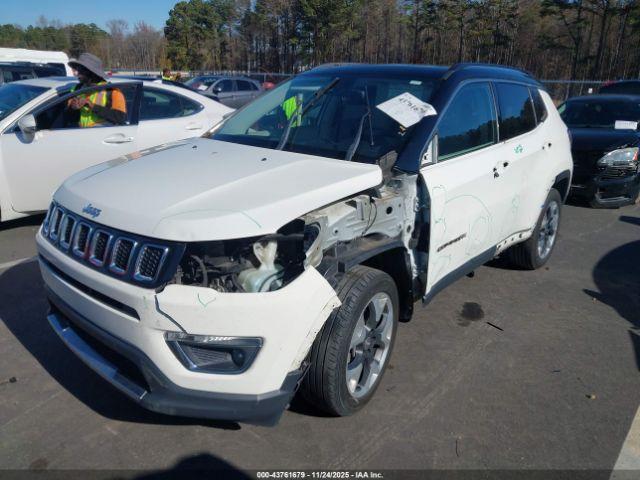 Jeep Compass Limited Fwd Image 3