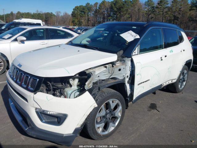 Jeep Compass Limited Fwd Image 7