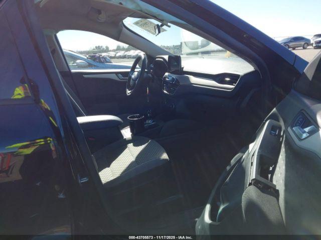 Ford Escape Se Image 3