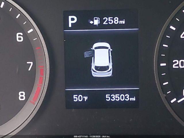 Hyundai TUCSON Value Image 3