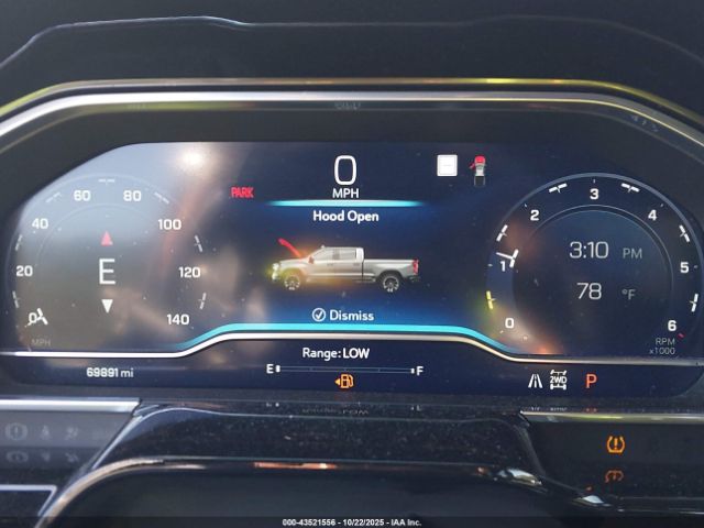 Chevrolet Silverado 1500 4wd  Short Bed Ltz Image 5