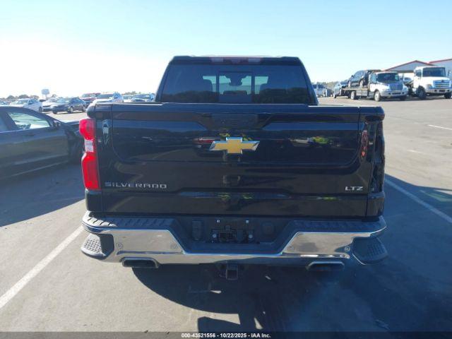Chevrolet Silverado 1500 4wd  Short Bed Ltz Image 7