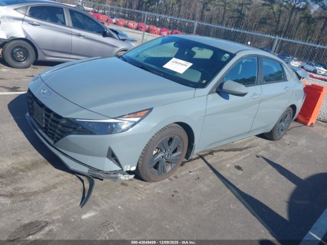 Hyundai ELANTRA Sel Image 11