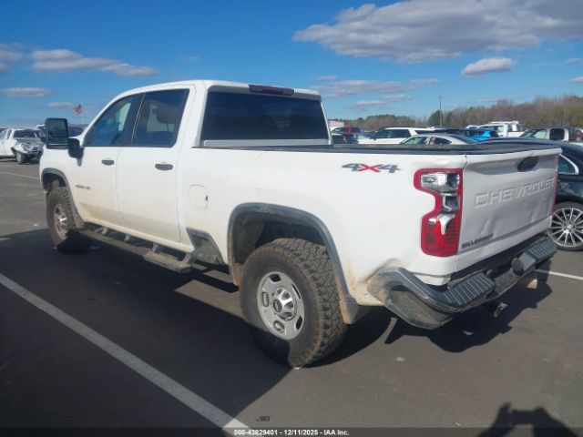 Chevrolet Silverado 2500 4wd  Standard Bed Wt Image 12