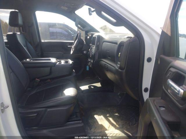 Chevrolet Silverado 2500 4wd  Standard Bed Wt Image 16