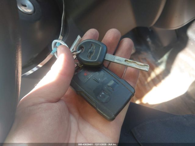 Chevrolet Silverado 2500 4wd  Standard Bed Wt Image 5