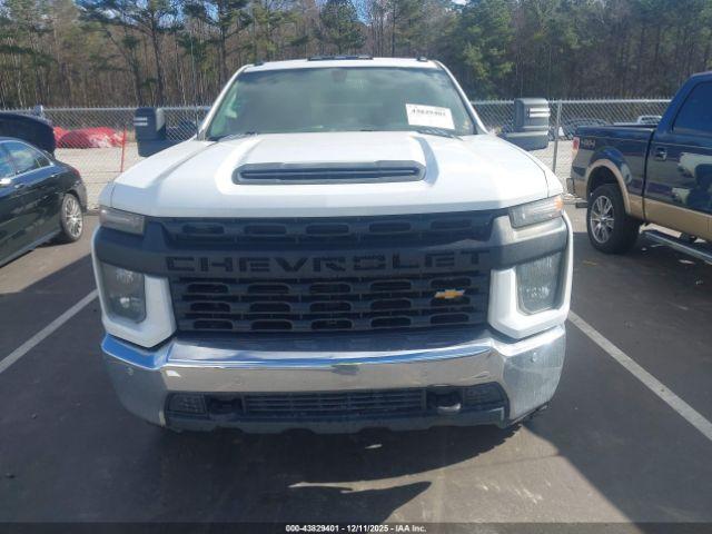 Chevrolet Silverado 2500 4wd  Standard Bed Wt Image 2