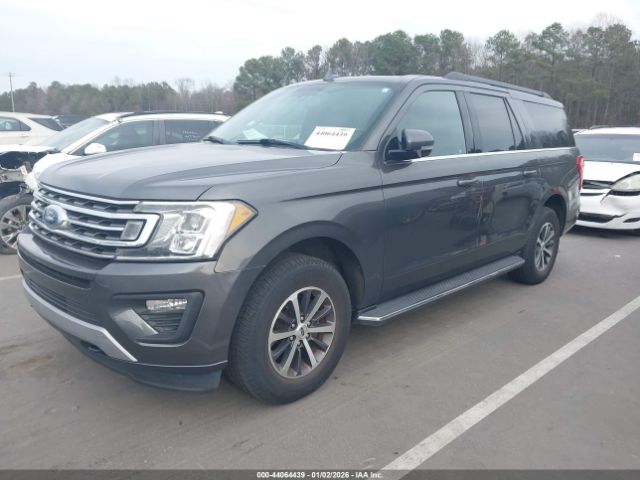 Ford Expedition Xlt Image 2