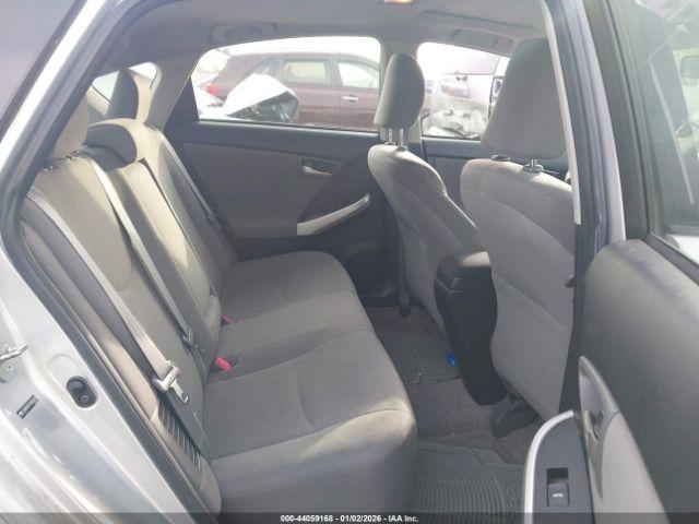 Toyota Prius Three Image 6