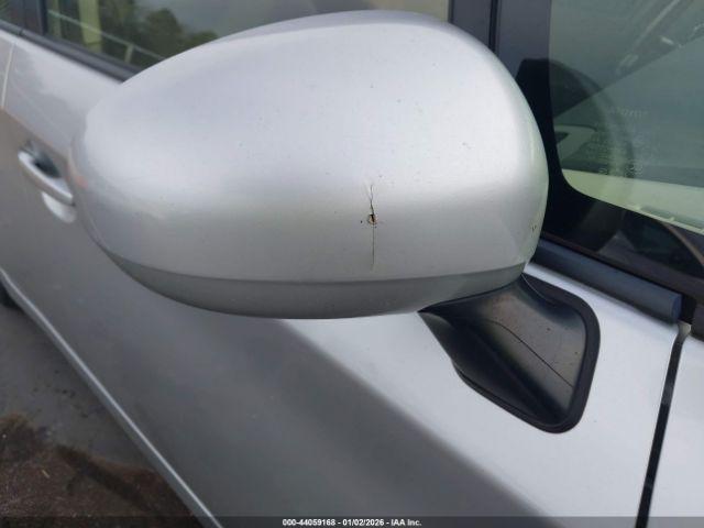 Toyota Prius Three Image 14