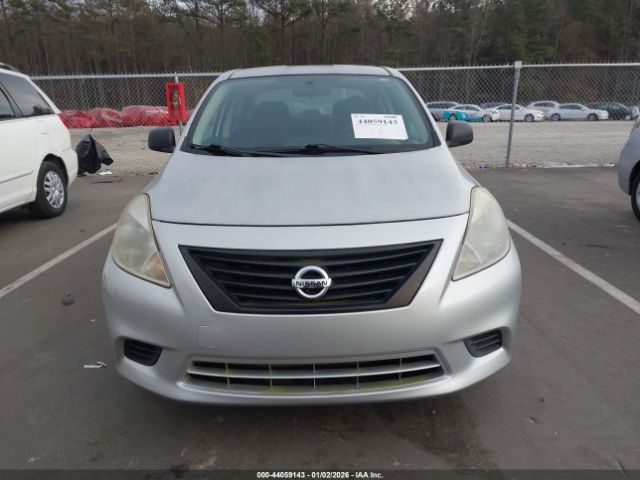 Nissan Versa 1.6 S Image 12