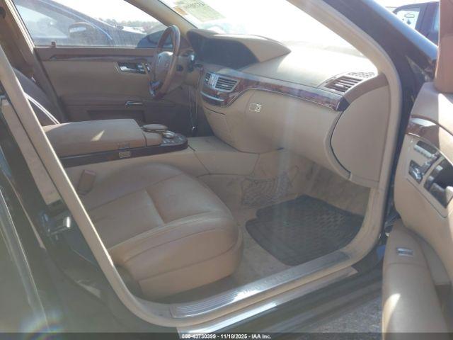 Mercedes-Benz S-Class Image 2