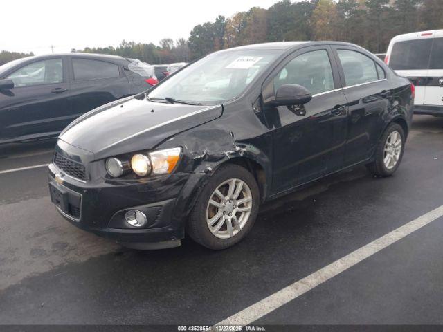 Chevrolet Sonic Lt Manual Image 5