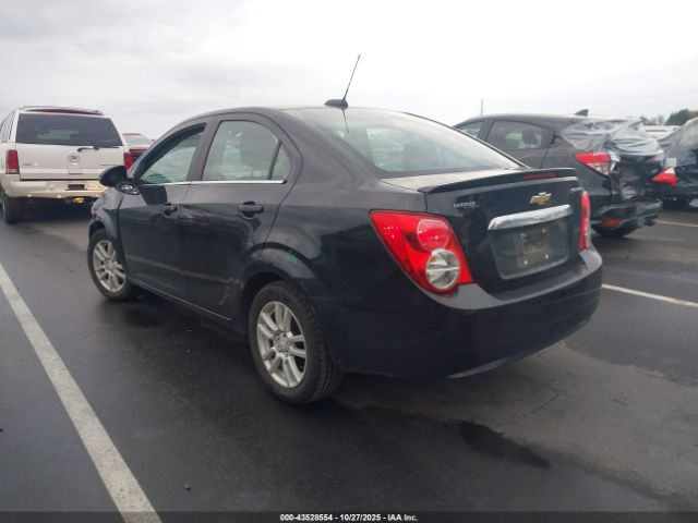 Chevrolet Sonic Lt Manual Image 3