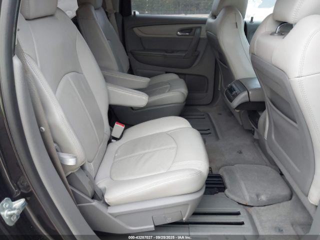 Chevrolet Traverse 2lt Image 8