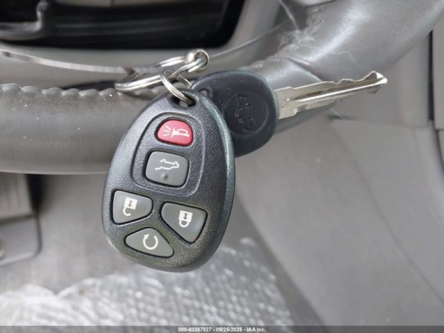 Chevrolet Traverse 2lt Image 10