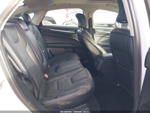 Ford Fusion Titanium Image 7