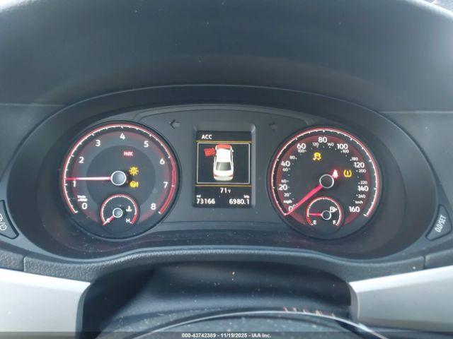 Volkswagen Passat 2.0t S Image 13