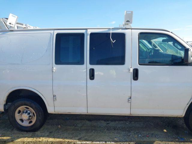 Chevrolet Express Rwd 2500 Regular Wheelbase Wt Image 15