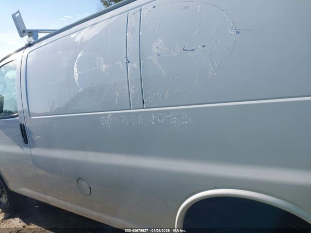 Chevrolet Express Rwd 2500 Regular Wheelbase Wt Image 14