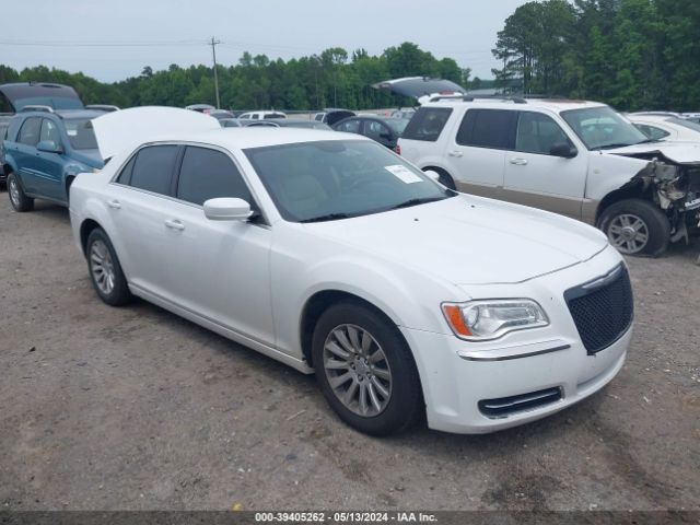 Chrysler 300 Image 1
