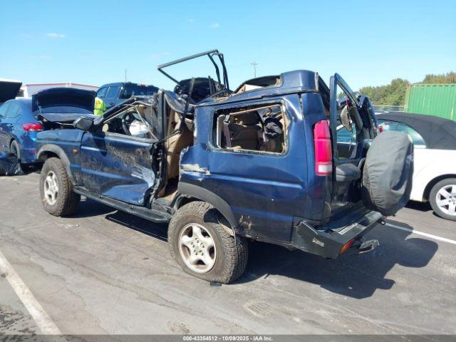 Land Rover Discovery Image 12