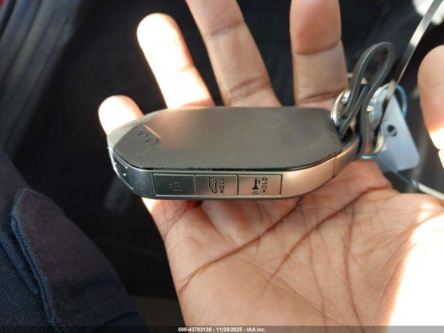 Kia Carnival Ex Image 9