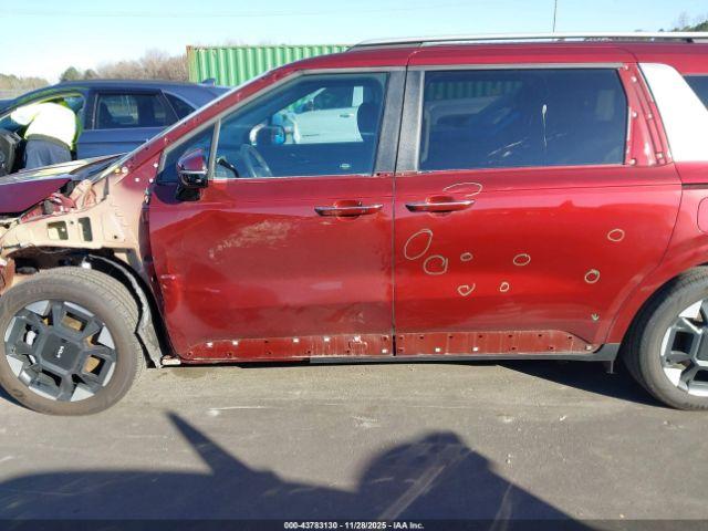 Kia Carnival Ex Image 11