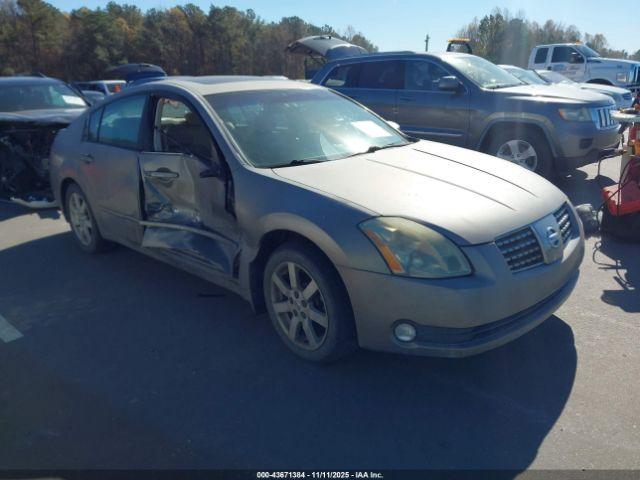  Salvage Nissan Maxima