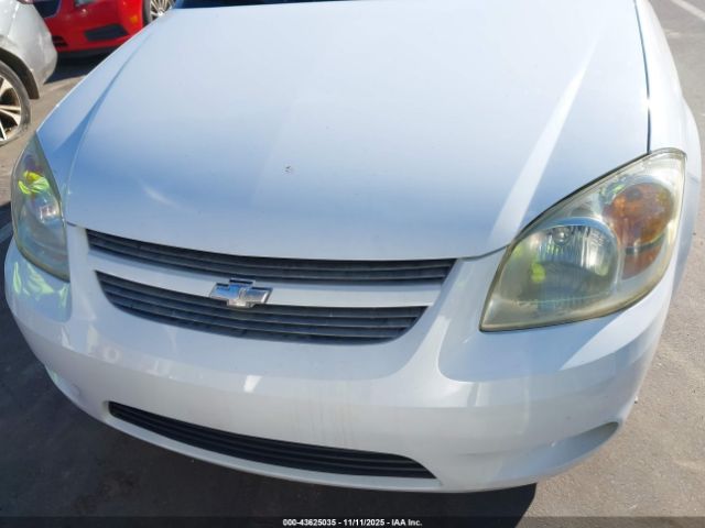 Chevrolet Cobalt Sport Image 5