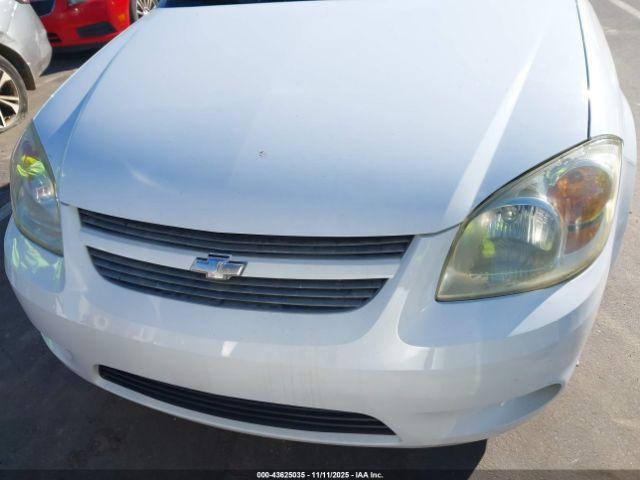 Chevrolet Cobalt Sport Image 5