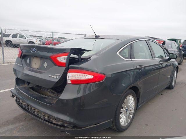 Ford Fusion Se Image 11
