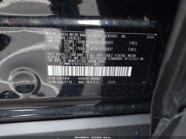 Toyota RAV4 Le Image 6