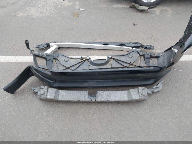 Toyota RAV4 Le Image 17