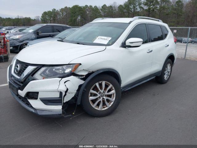 Nissan Rogue Sv Image 9