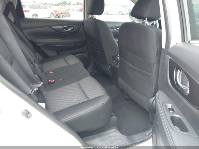 Nissan Rogue Sv Image 15