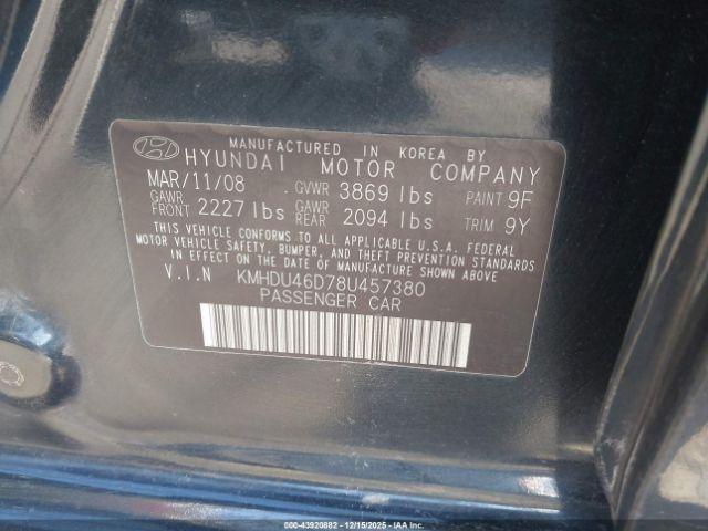 Hyundai ELANTRA Image 10