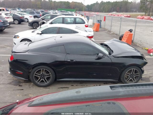 Ford Mustang Ecoboost Premium Fastback Image 10