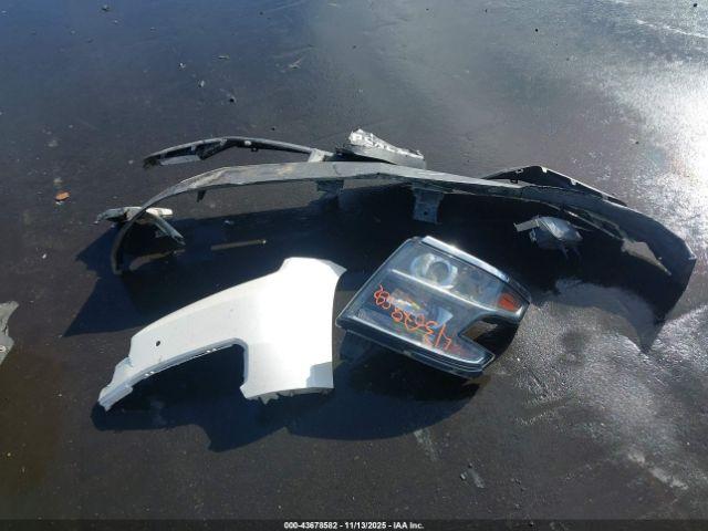 Chevrolet Suburban 1500 Ltz Image 10