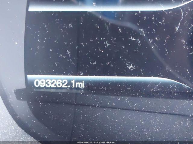 Ford Fusion Se Image 11