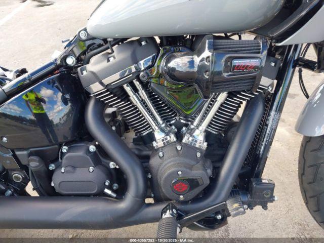 Harley-Davidson Fxlrst Image 6