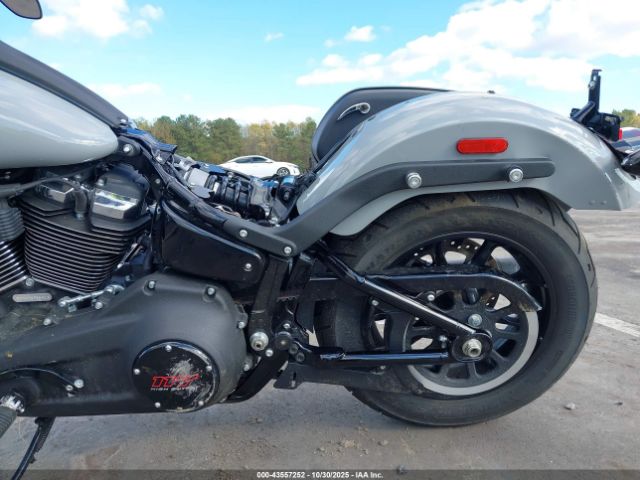 Harley-Davidson Fxlrst Image 13