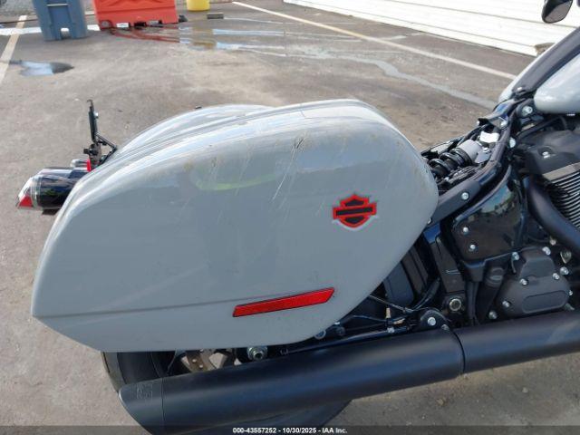 Harley-Davidson Fxlrst Image 17