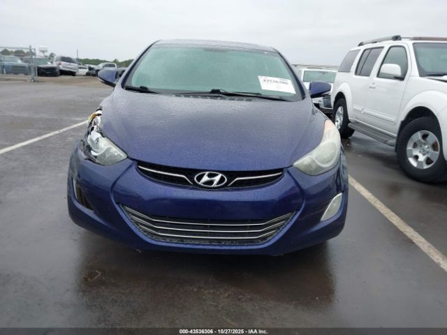 Hyundai ELANTRA Limited Image 13