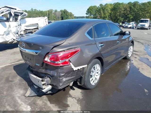 Nissan Altima 2.5 S Image 3