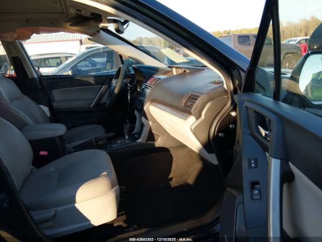 Subaru Forester 2.5i Limited Image 14