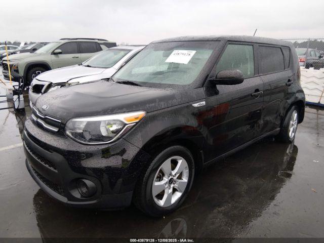 Kia Soul Image 3